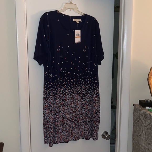 Michael Kors Dresses & Skirts - 3X Michael Kors blue dress with flowers